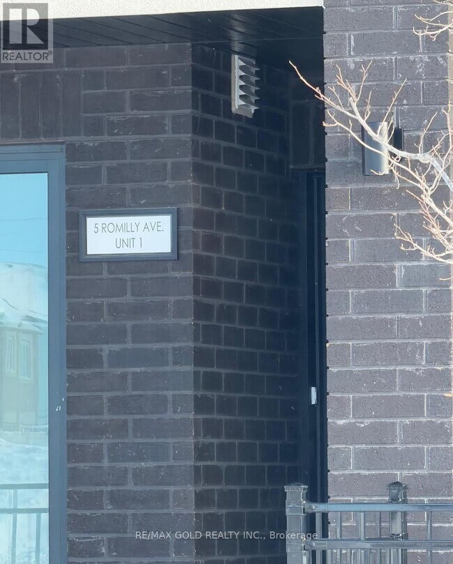 Building Photo - 5 Romilly Ave