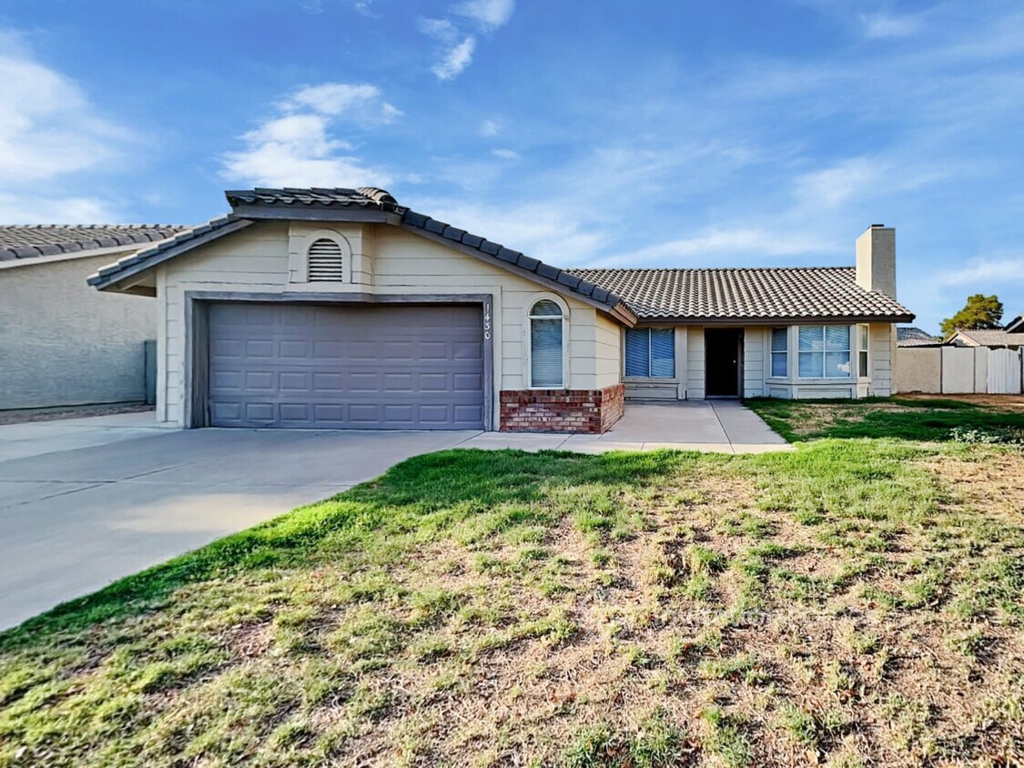 Foto principal - 1430 E Sheffield Ave
