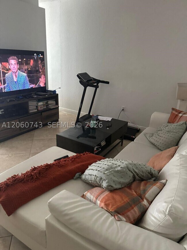 Foto del edificio - 11633 NW 78th St