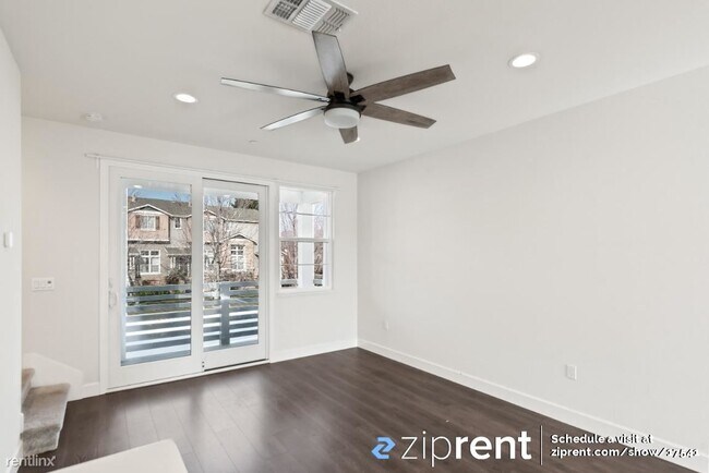 Foto del edificio - 2 br, 2.5 bath Townhome - 3536 Peralta Bou...