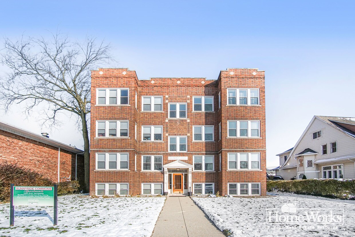 1009 E Jefferson Blvd Unit C2, South Bend, IN 46617 Apartment for