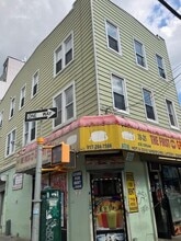 Building Photo - 3925 White Plains Rd