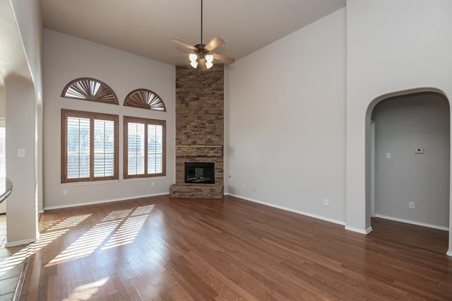 Building Photo - 9716 Gessner Dr