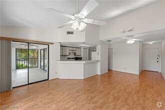 Building Photo - 13411 Gateway Dr