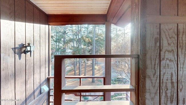 Building Photo - 704 Dover St