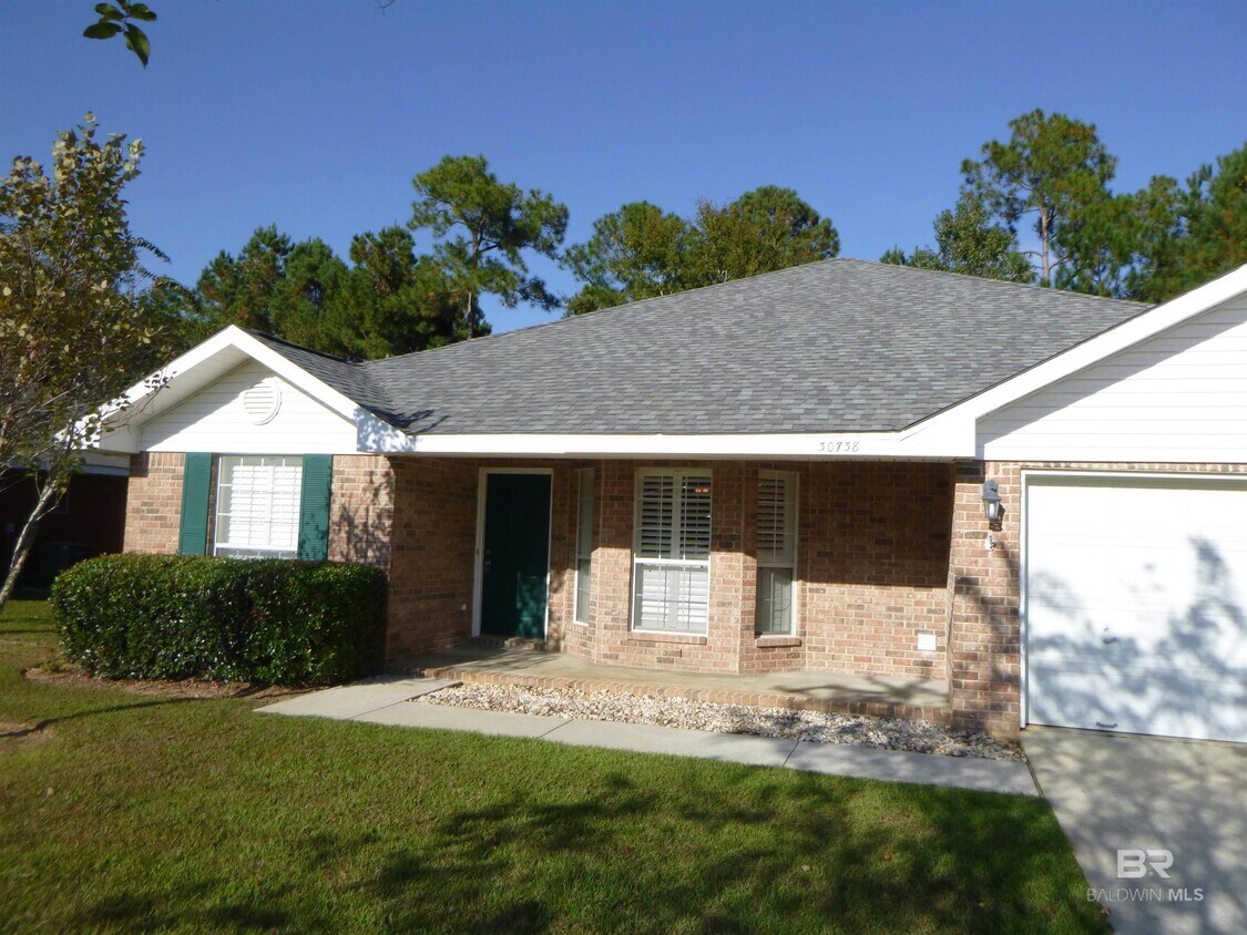 Foto principal - 30738 Pinyon Dr