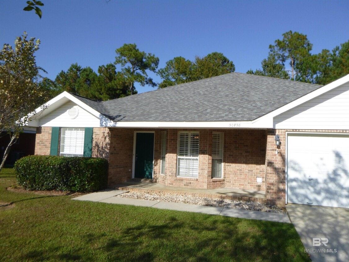 Primary Photo - 30738 Pinyon Dr