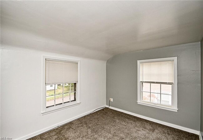 Foto del edificio - 1699 Sunset Ave