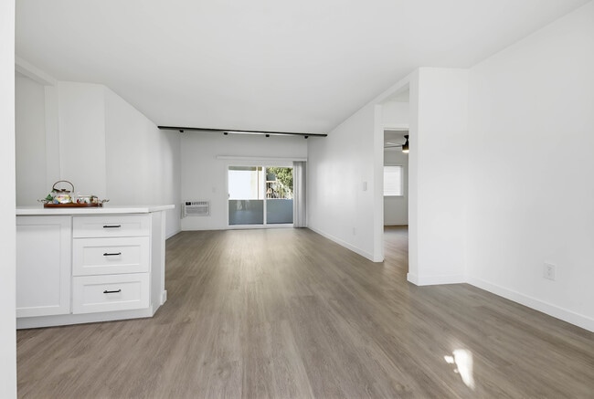 Unit 149 - VIVA Apartment Homes