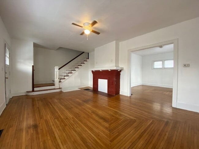 Building Photo - 1723-1725-1725 N Limestone St