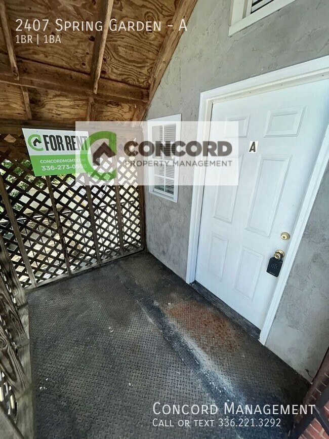 Foto del edificio - 2407 Spring Garden St