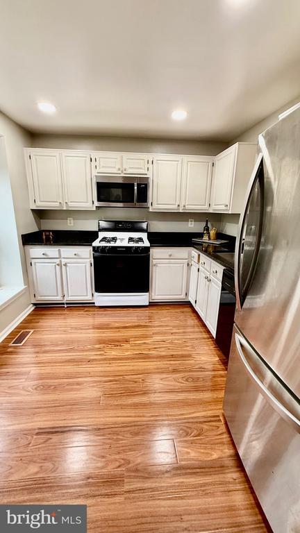 Foto del edificio - 14491 Four Chimney Dr