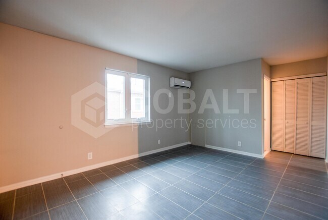 Foto del edificio - 943 Greenwood Ave NE