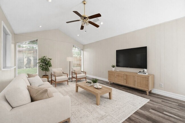 Foto del edificio - 2408 Chelmsford Ct