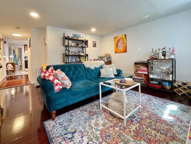 Foto del edificio - 278 3rd St