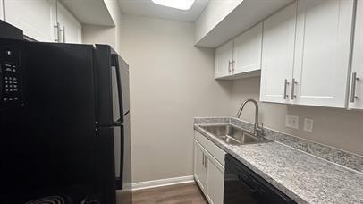 Foto del edificio - 7315 Brompton St