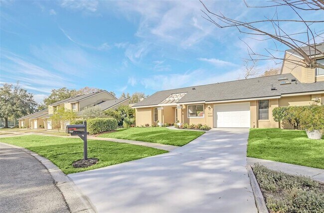 Foto del edificio - 8244 Limetree Ct