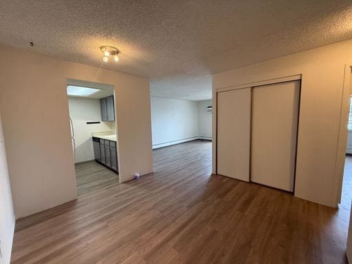 Photo - Nice 1 Bedroom 1 Bathroom Condo in Golden with Pool!! Available NOW!!