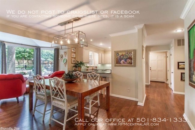 Building Photo - 3721 Doral Dr
