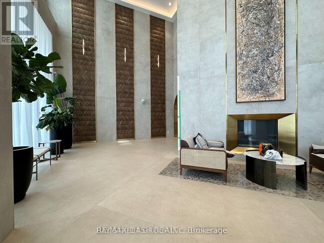 Photo du bâtiment - 1000-1000 Portage Pkwy