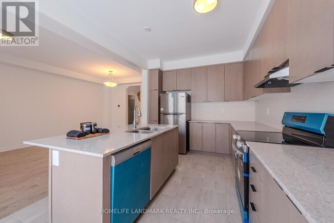 Photo du bâtiment - 7 Moss Dr