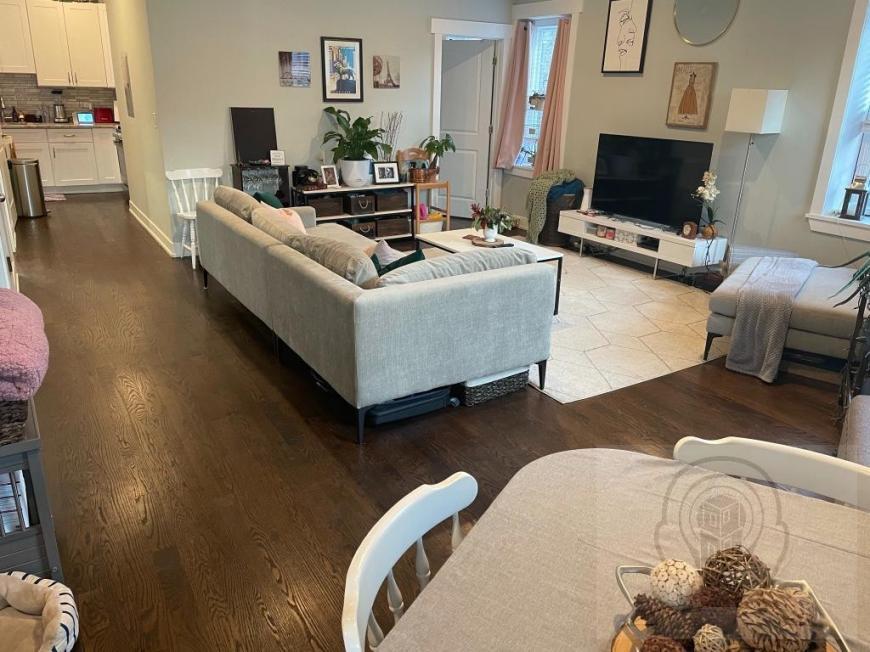 Primary Photo - 1 bedroom in CHICAGO IL 60613
