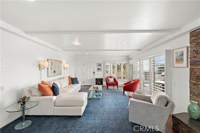 Foto del edificio - 462 Cliff Dr