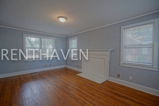 Building Photo - Beautiful Avenues Home for Rent!