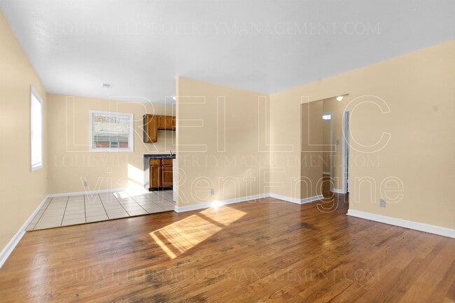 Foto del edificio - 4215 Norene Ln