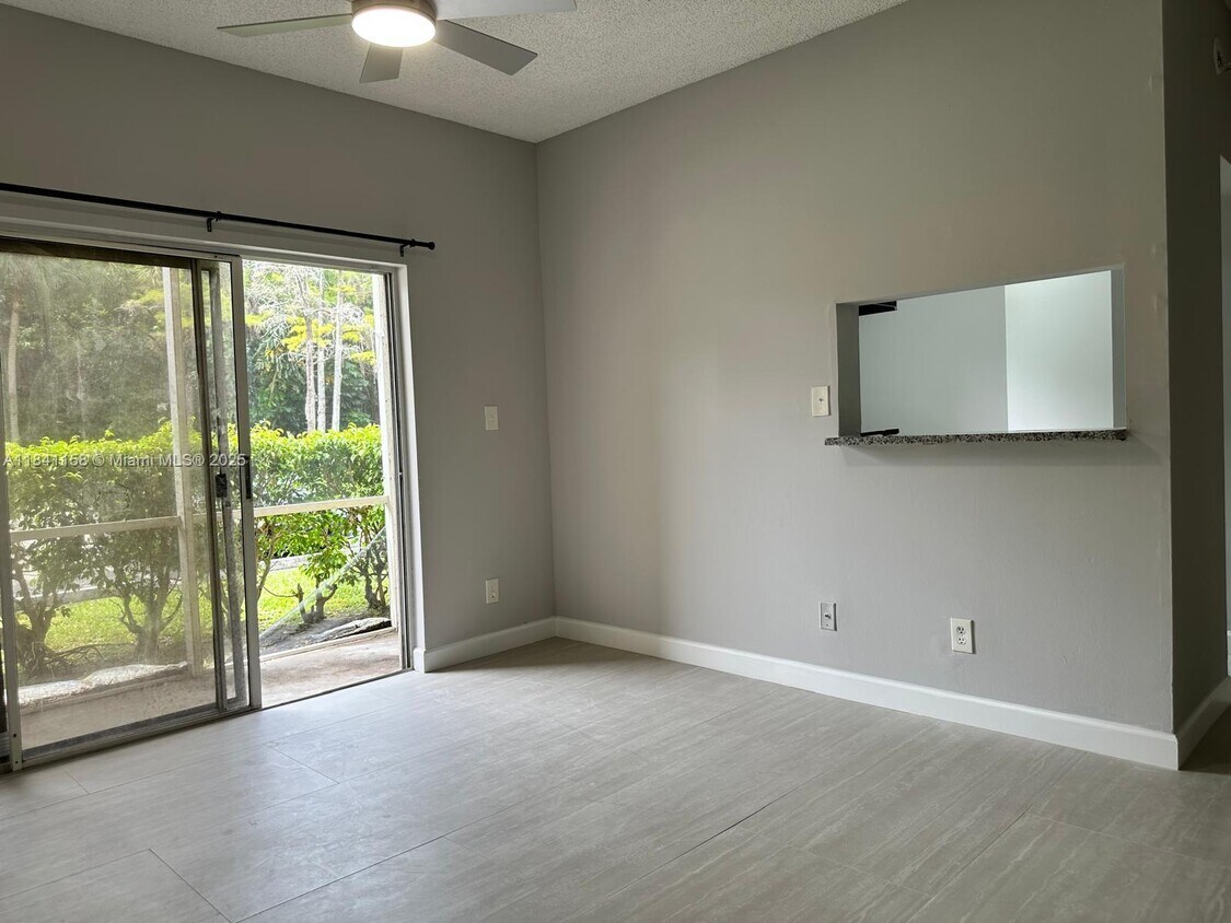 Foto principal - 891 Cypress Park Way