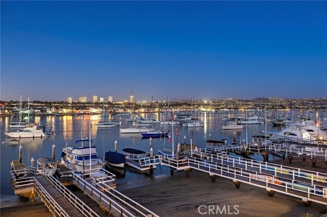 Building Photo - 900 E Balboa Blvd