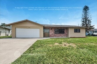 Building Photo - 10948 Tangora St