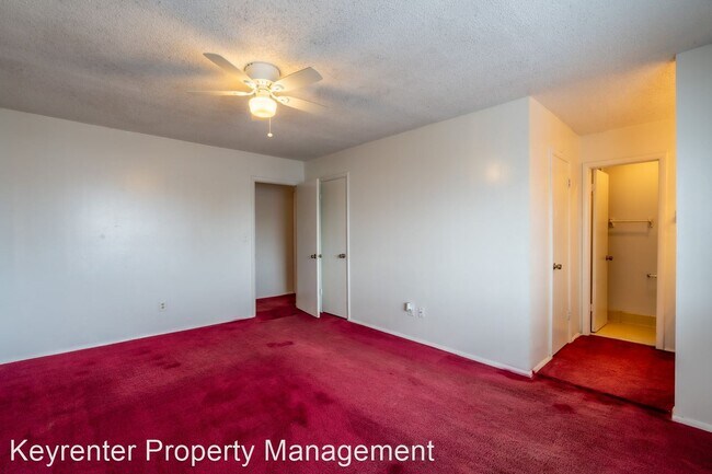 Foto del edificio - 3 br, 2 bath House - 6730 S Lewis Ave #1008