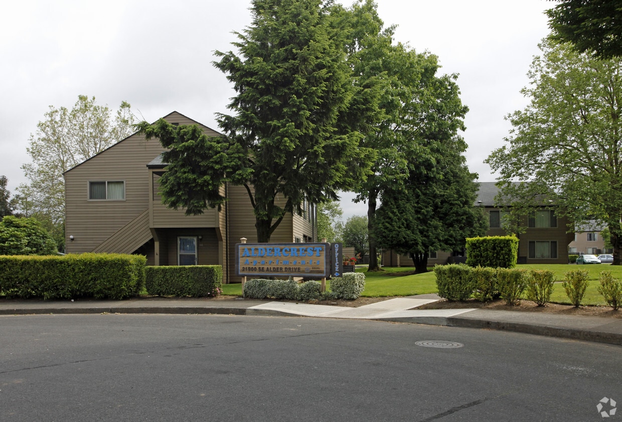 Primary Photo - Aldercrest Apartments