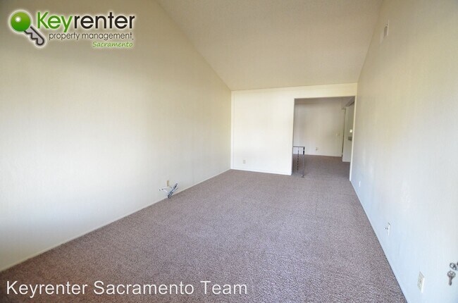 Building Photo - 9620-9620 Cassandra Way