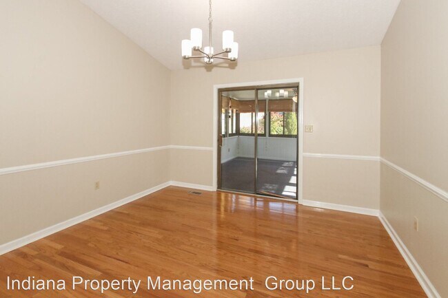 Building Photo - 3 br, 2 bath House - 33 Rogers Road