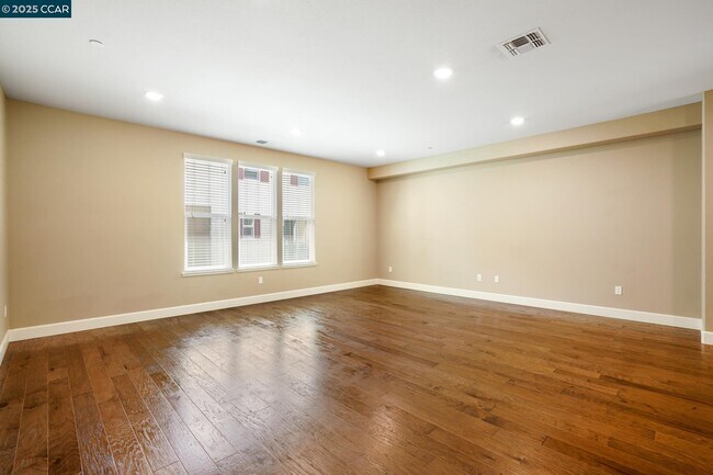 Foto del edificio - 4016 Windsor Wy