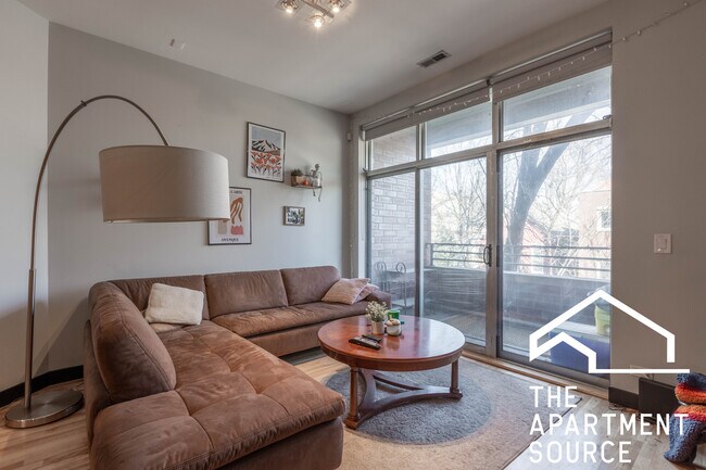 Foto del edificio - 2348 N Lister Ave