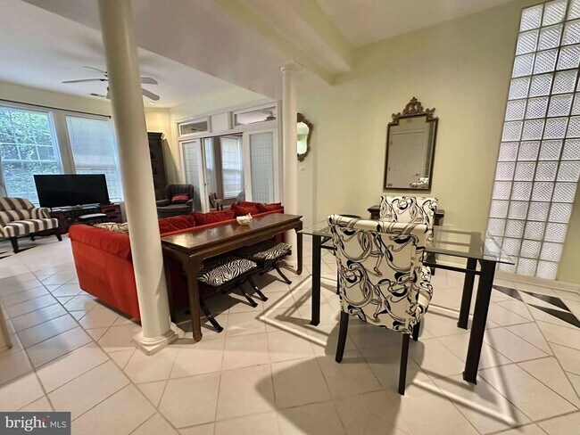 Building Photo - 2403 Shreve Hill Rd