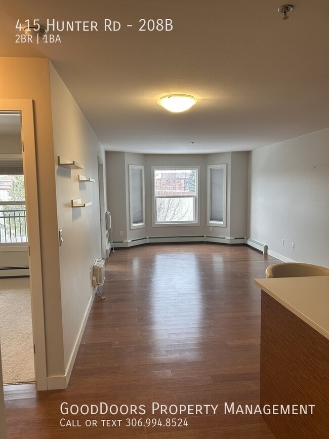 Photo du bâtiment - 415 Hunter Rd