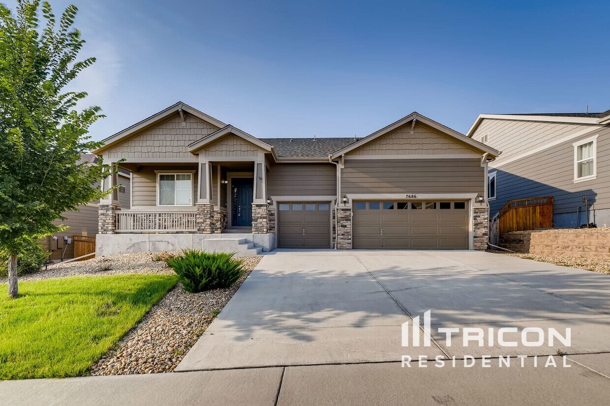 Foto principal - 7686 Oasis Dr