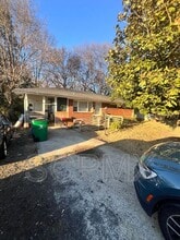 Building Photo - 3151 Burbank Dr