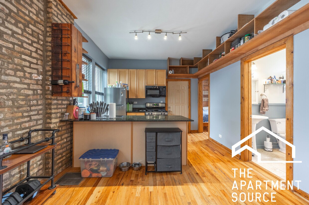 Foto principal - 1349 N Washtenaw Ave