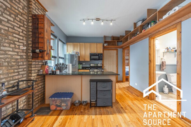 Foto del edificio - 1349 N Washtenaw Ave