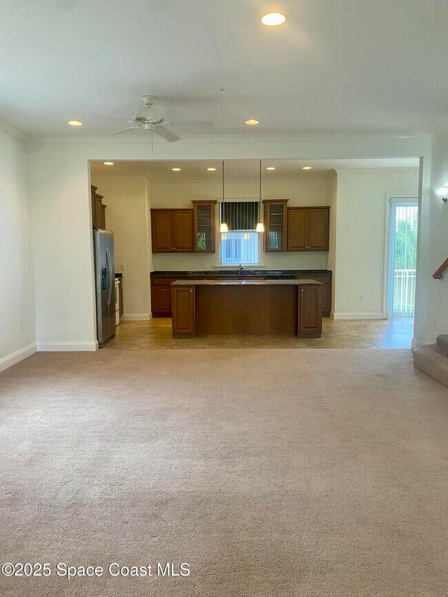Foto del edificio - 870 Vignoles Ave NE