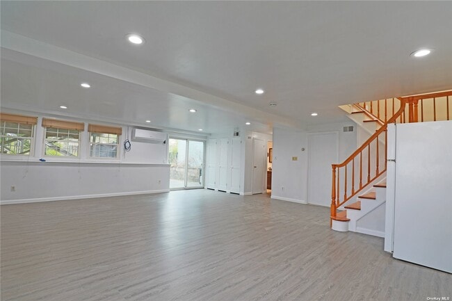 Building Photo - 23 Malvern Ln