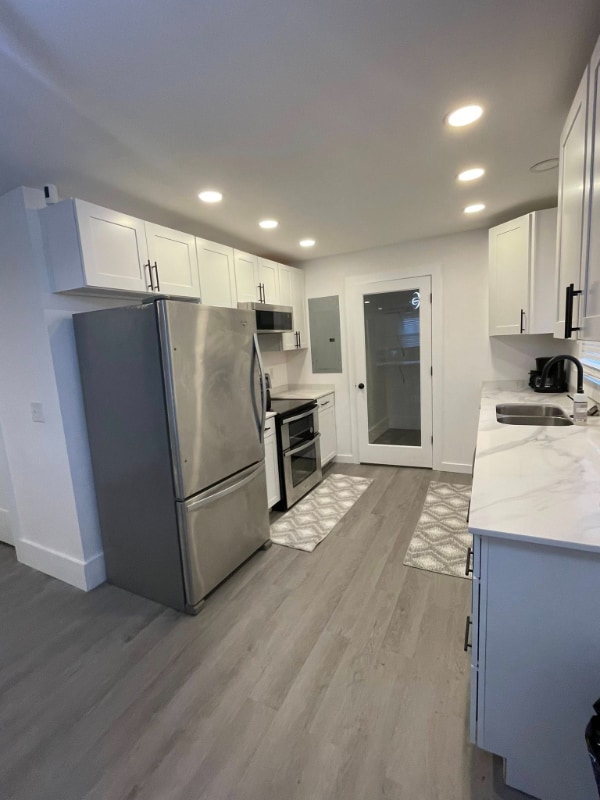 Foto del edificio - 608 Crawford Rd