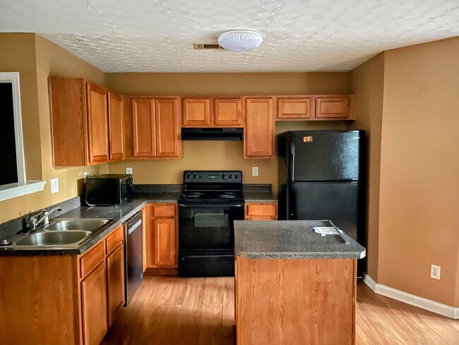 Foto del edificio - 2970 Vining Ridge Ln