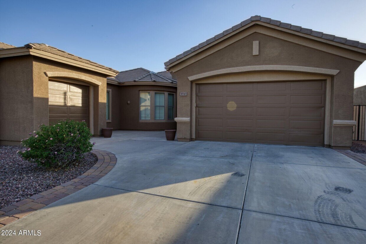 38540 N Vista Hills Ct, New River, AZ 85086 House Rental in New River