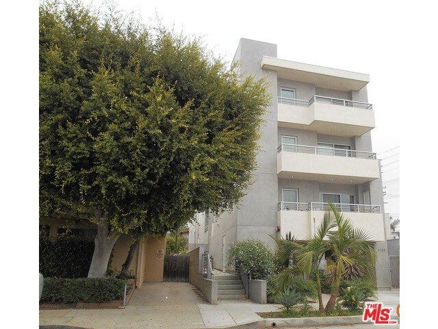 Foto del edificio - 1748 Colby Ave